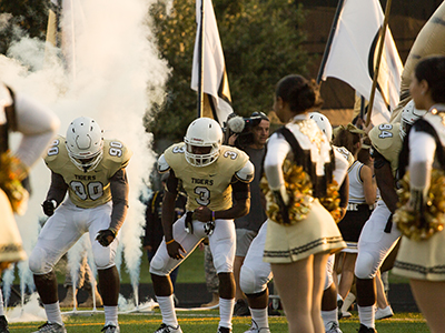 FOOTBALL: Conroe loses to Bryan on the road