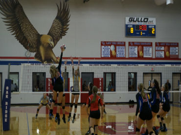 Volleyball: Conroe falls to Oak Ridge
