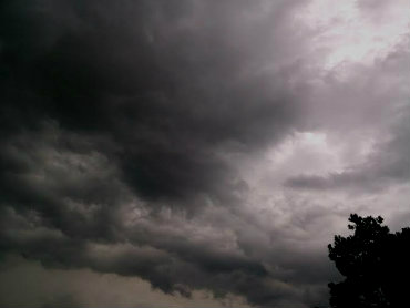 Christmas weather running behind schedule, arriving Sunday night