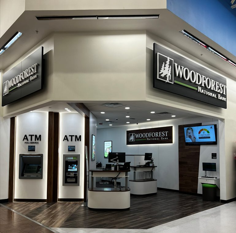 New Locally-Owned Neighborhood Pet Store Puts Playful Twist on Pet Product Shopping