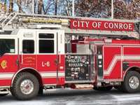 Conroe Fire Dept. extinguishes house fire on Old Montgomery Road